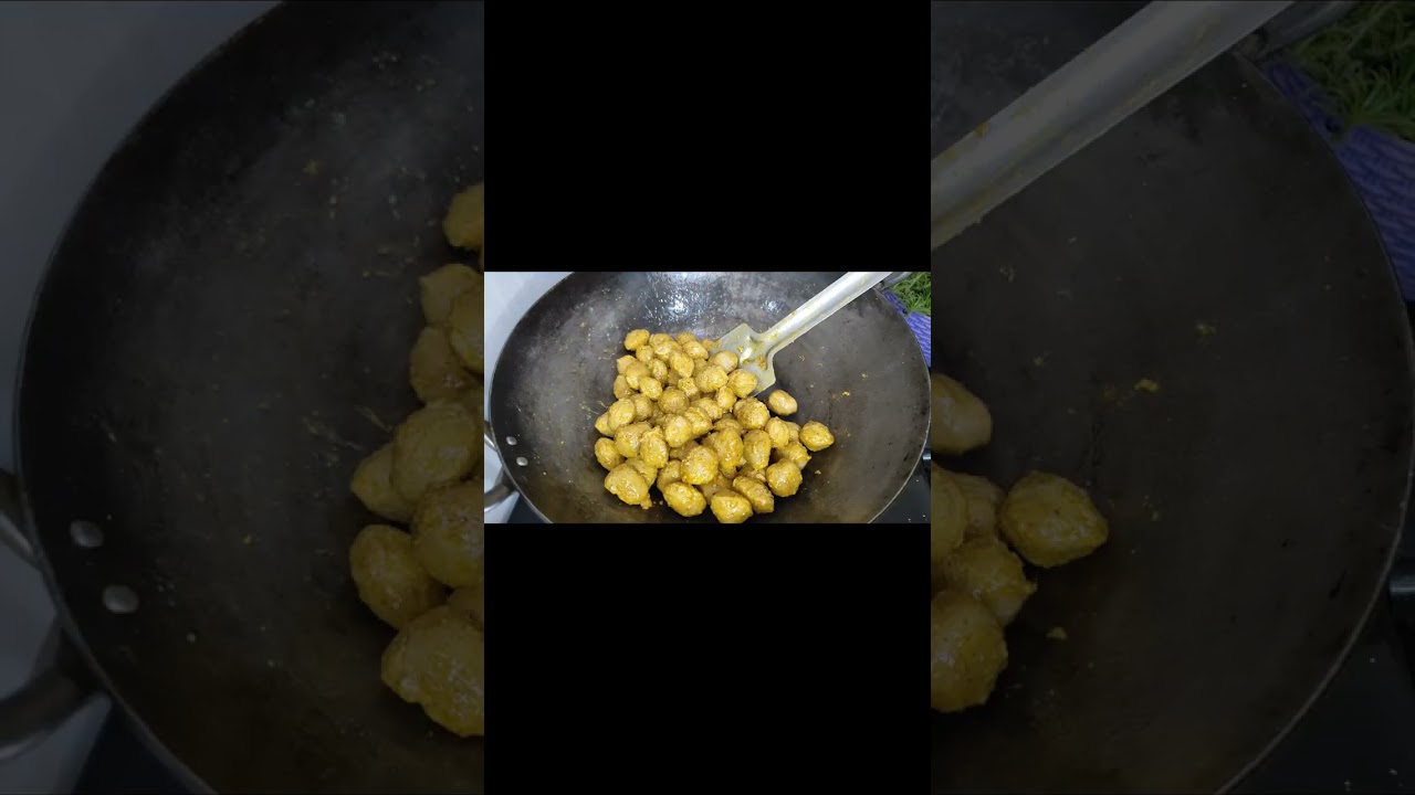 Delicious & Protein-Rich Soyabean Sabzi 🌱 | Easy Indian Style Soya Chunks Recipe 🍛