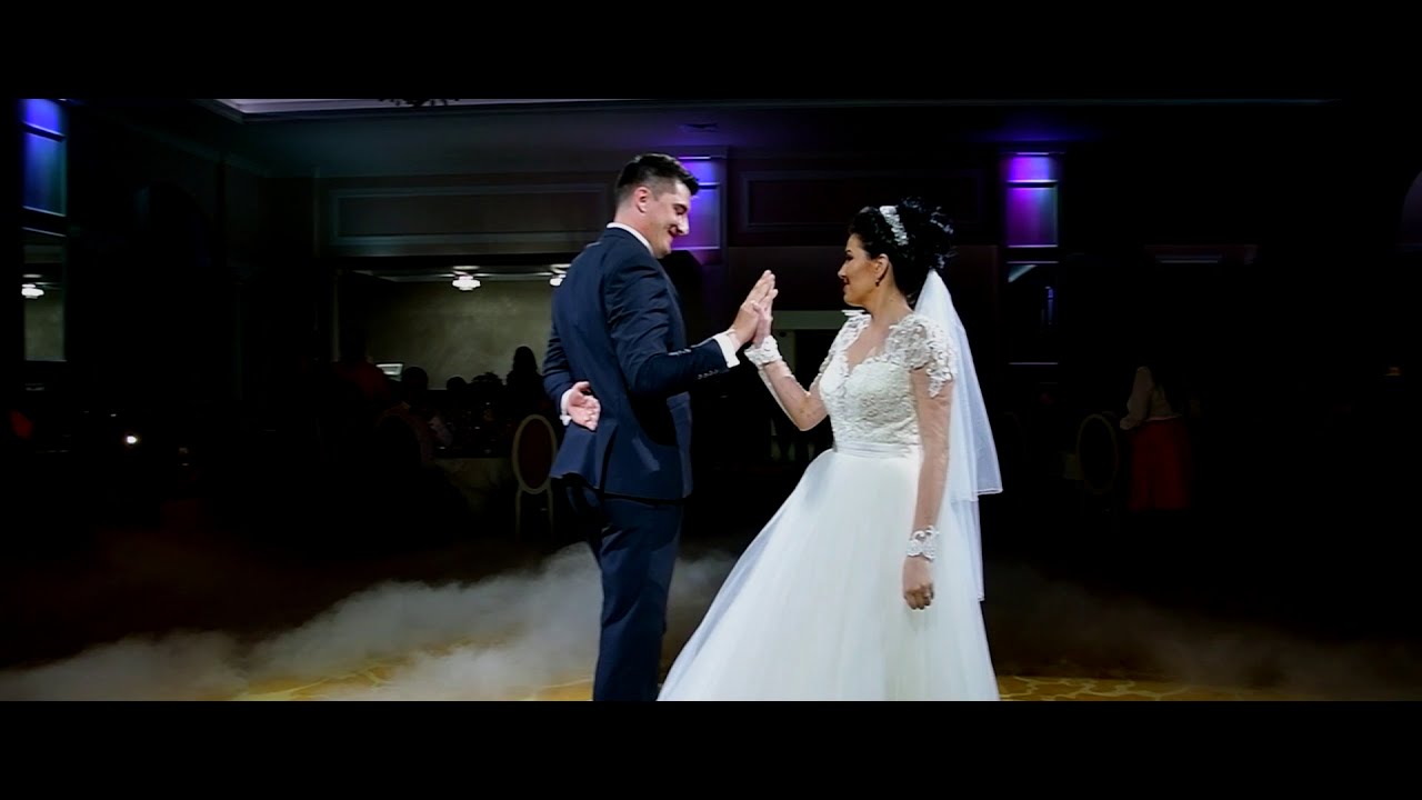 First dance Claudiu & Lili ( Smiley & Feli - Vals ) Premier Ballroom Curtea de Arges