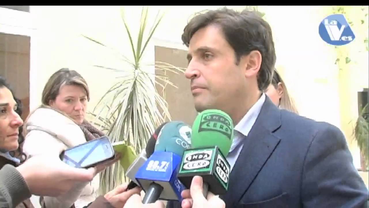 El Alcalde de Galapagar visita la futura biblioteca municipal
