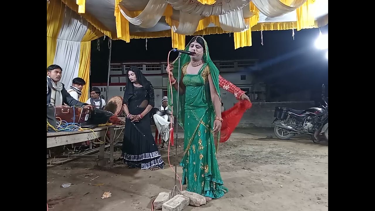झुमडा नाच देखने #के लिए हमारे #यूट्यूब चैनल को लाइक करें सब्सक्राइब #करें 9161088470