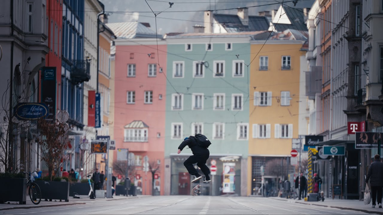 WINTER DAY / Santino Exenberger