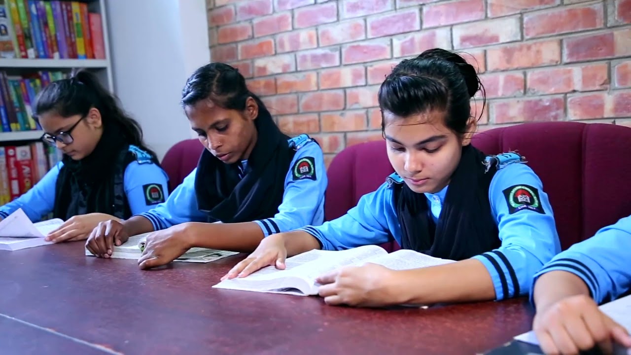 Women's Model College