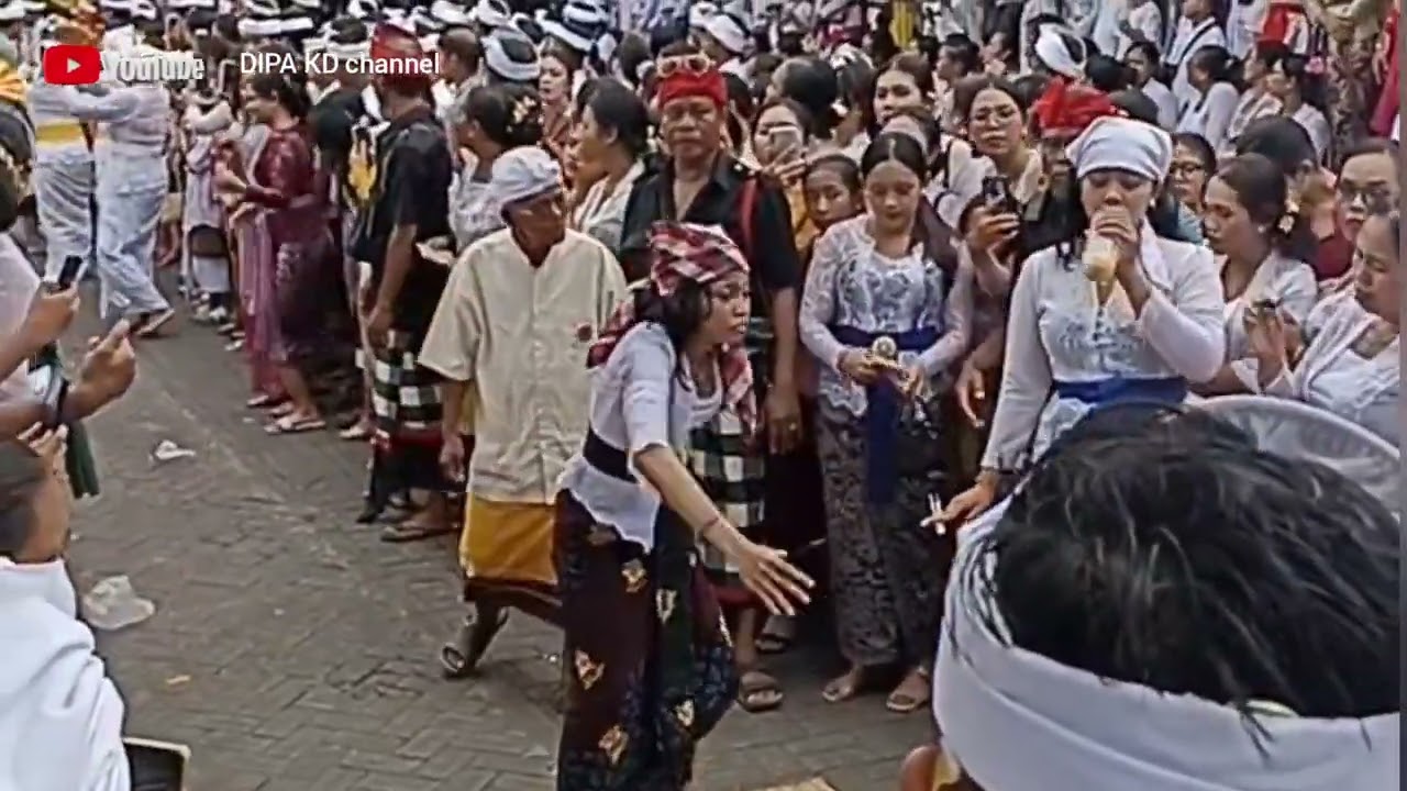 piodalan di pura Bukit kencana mas 2024 ( wayonan  ) napak pertiwi #fyp # budaya