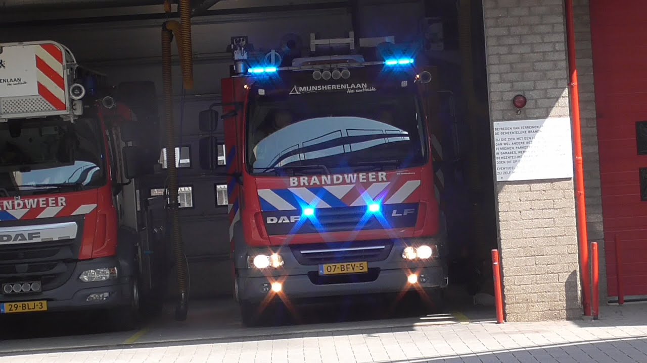 Bullhorn! Brandweer tankautospuit 17-3431 Mijnsherenlaan met spoed naar een OMS in Rotterdam