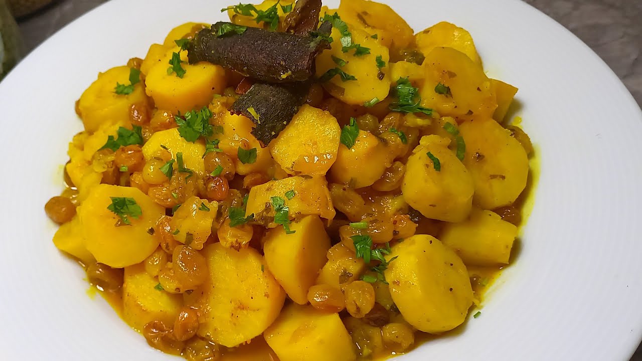 بطاطا حلوة بالزبيب بدون لحم بصلصة خاترة و معلكة غادي تاكلو صباعكم موراها 🤤🤤♥️