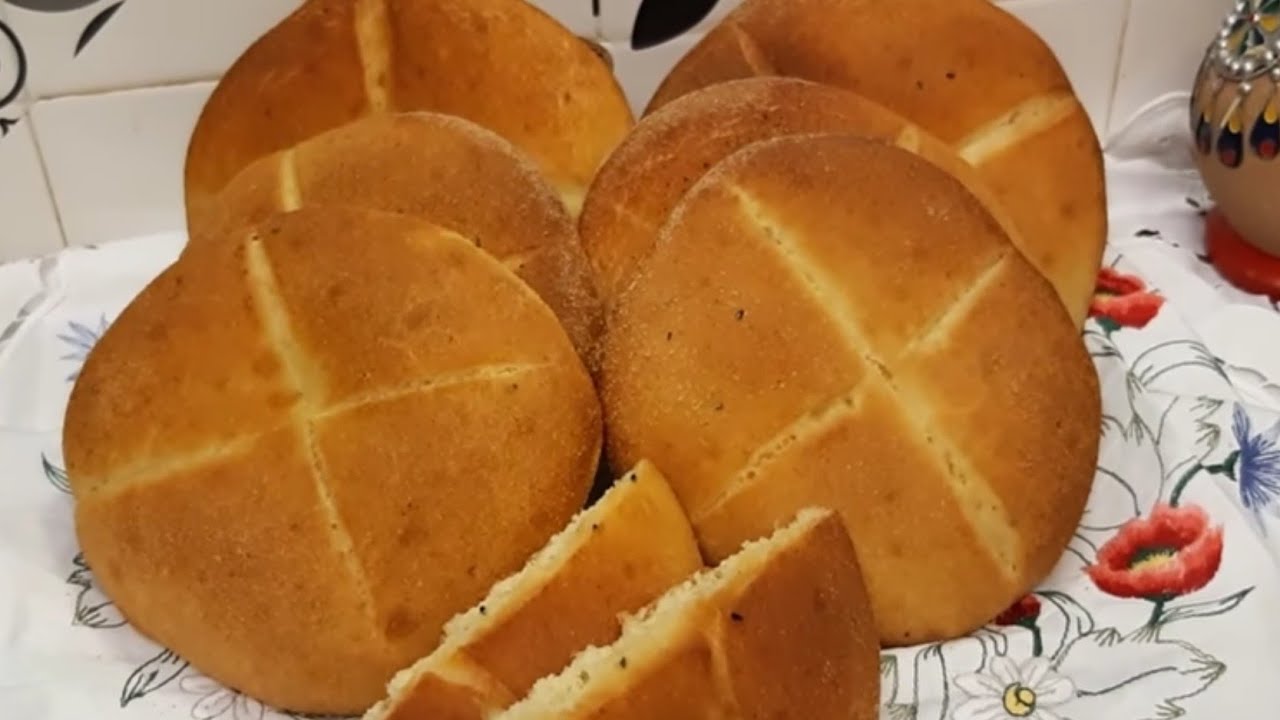خبز المخابز عندك في الدار بدون محسن بطريقة مبسطة و ناجحة/pain maison