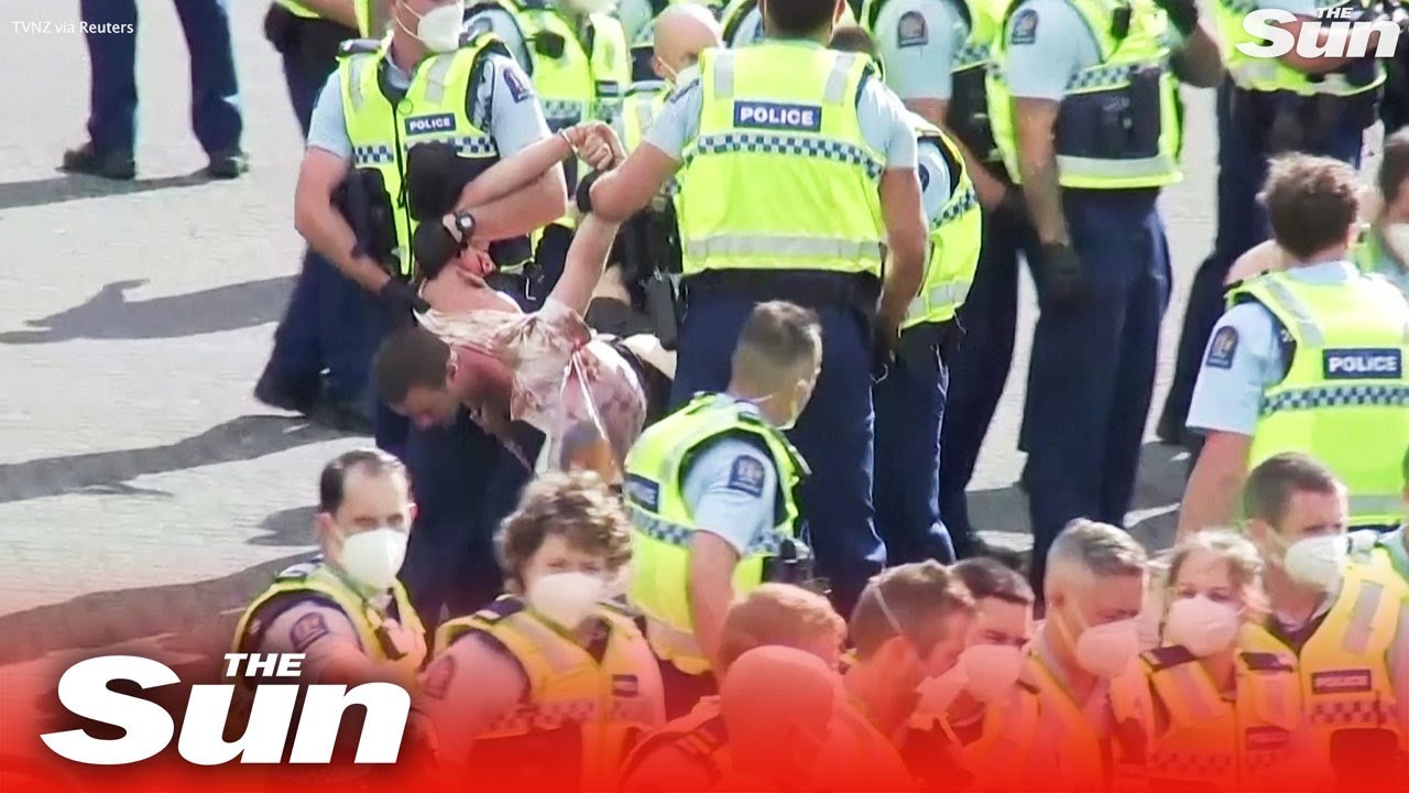 Covid-19 - New Zealand police make arrests as anti-covid mandate protests enter third day
