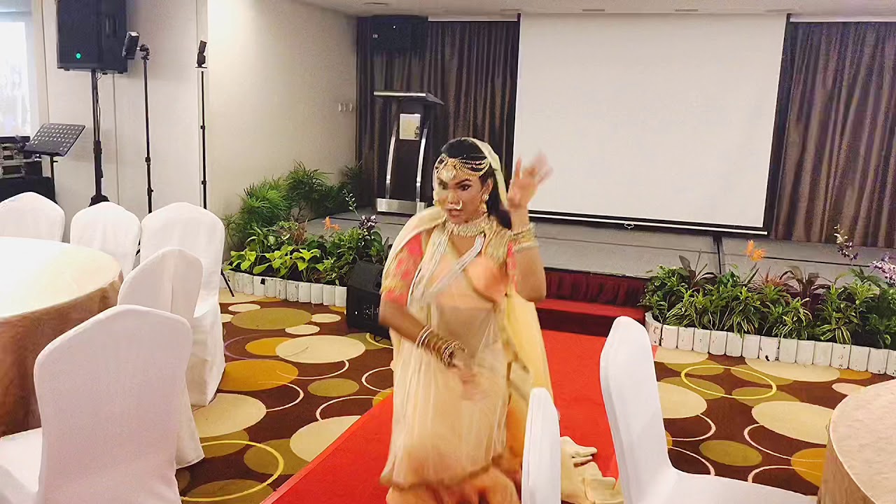 A 50th Birthday & 30th Wedding Anniversary Celebration | Shakshi Harendran