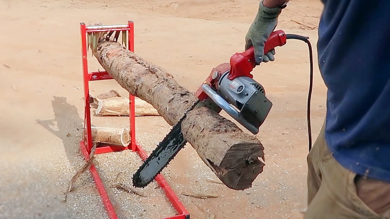 Vintage Milwaukee Electric Chainsaw 6210