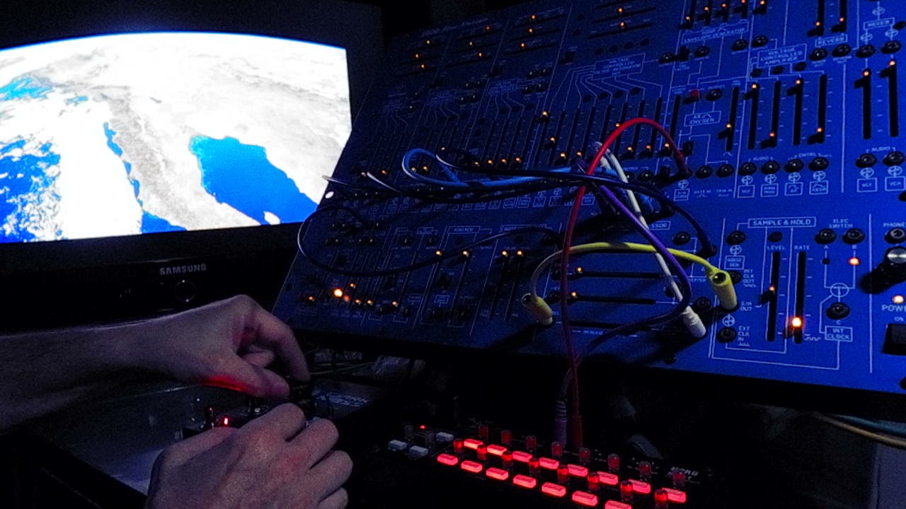 Dreadbox Darkness & Behringer B2600 Impro