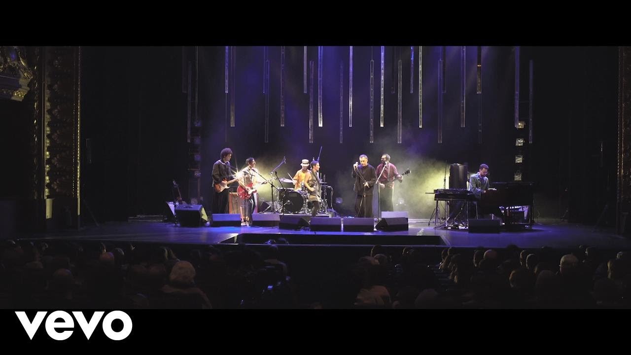 Arnaldo Antunes - H2Omem (Ao Vivo) ft. H&eacute;lder Gon&ccedil;alves, Manuela Azevedo