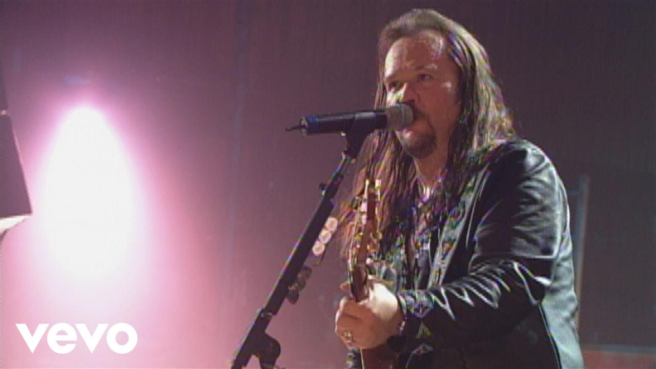 Travis Tritt - Country Club (from Live & Kickin')