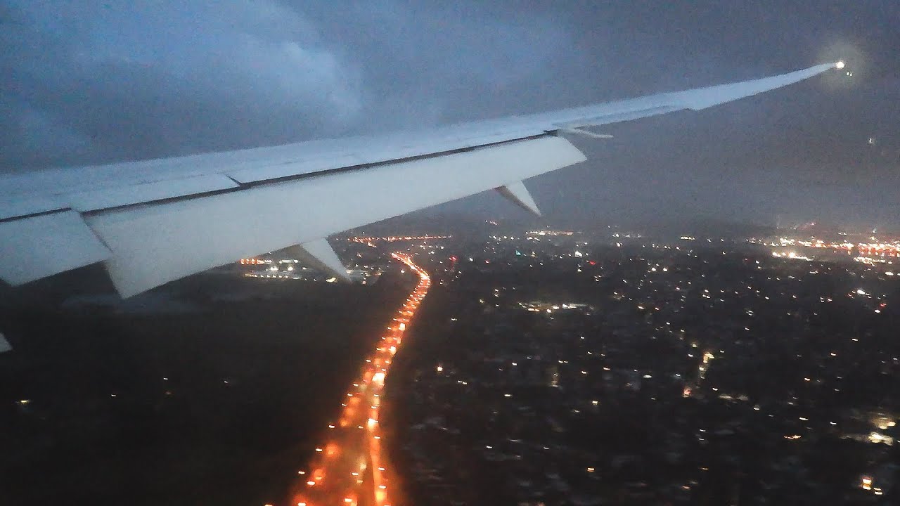 6:00 am arrival into Auckland Airport Aboard Air New Zealand Boeing 787-9 Dreamliner