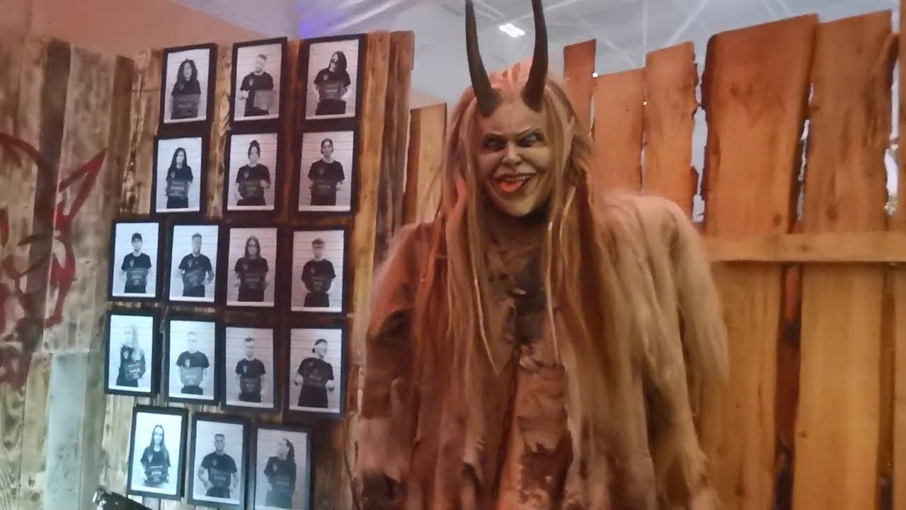Maskenausstellung - Größte Krampus-, Perchten- und Brauchtumsausstellung 2024 - Hartberg - Teil 2