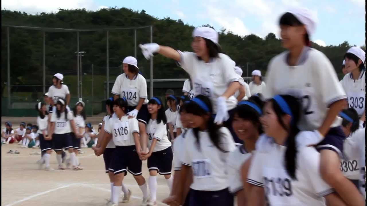 騎馬戦（三年生）