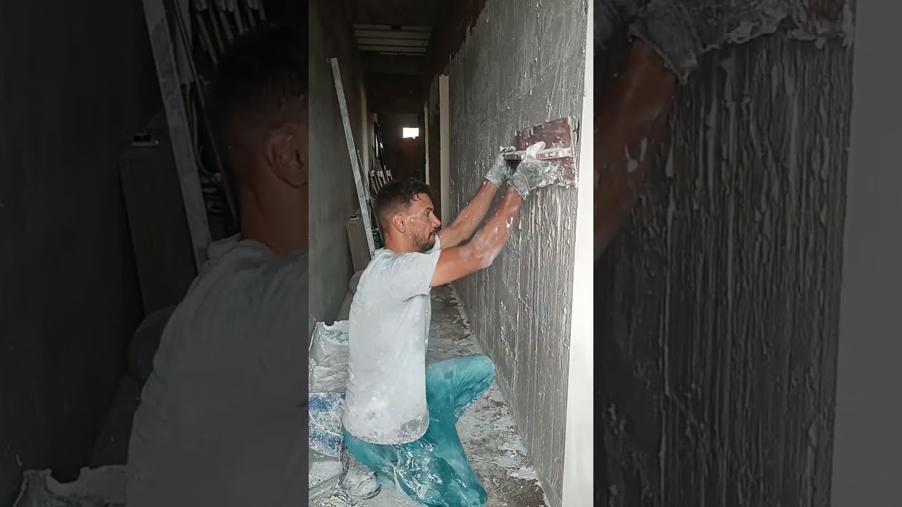 Gesseiro Rebocando rapidinho uma parede com gesso ! Gesso econômico 