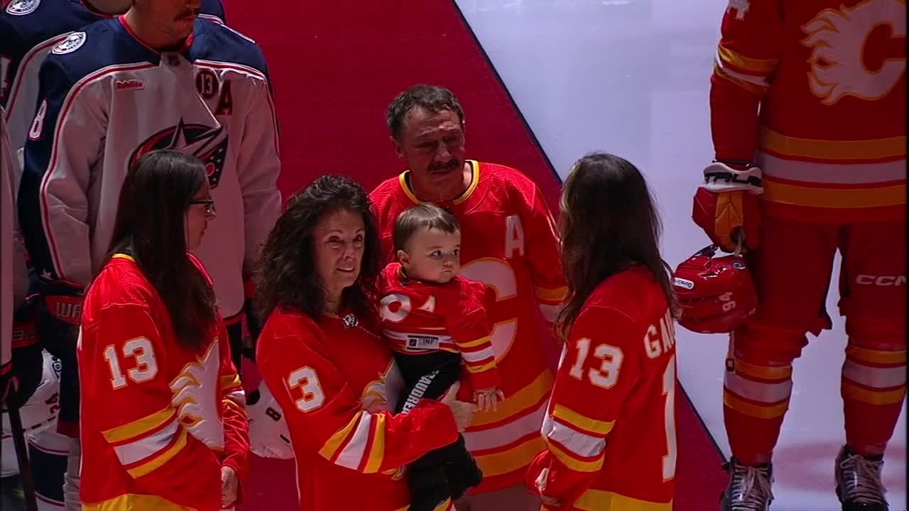 Blue Jackets and Flames pay tribute the family of Johnny and Matthew Gaudreau | ESPN NHL