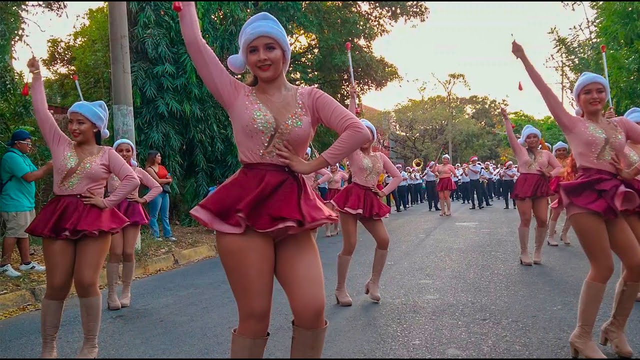 Tiburones Music Band | Desfile Navideño de Acajutla 2023