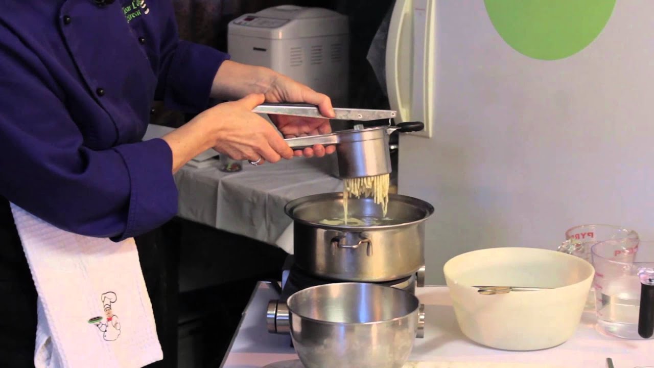 Old World Kitchen - Spaetzle