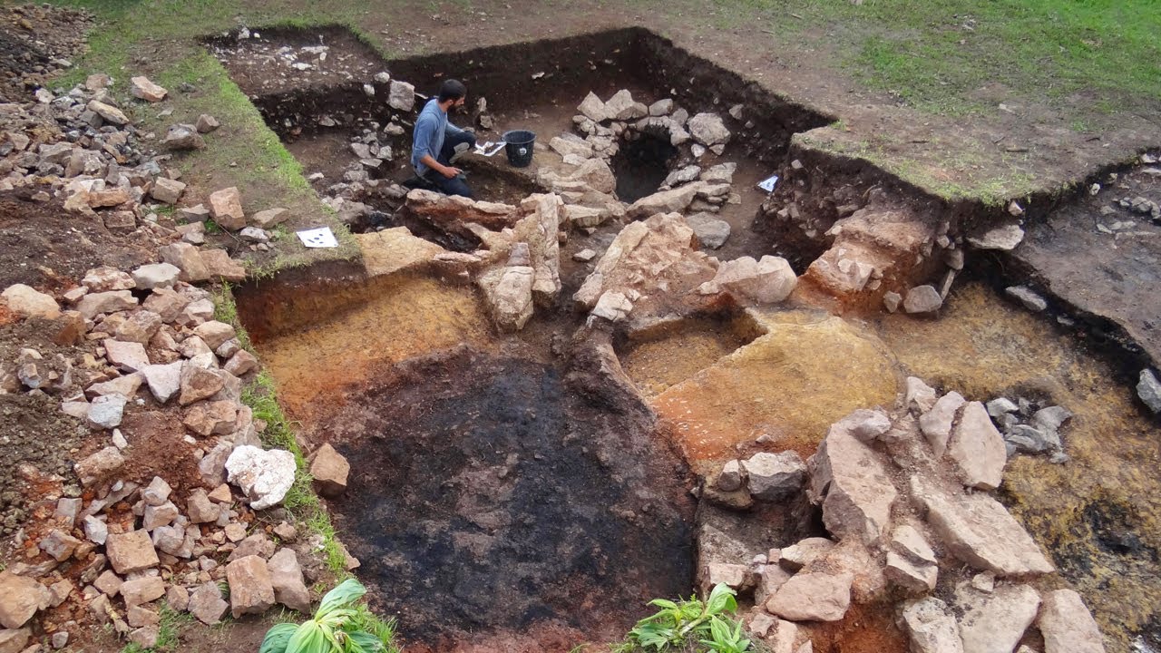 De poix et de chaux : archéologie des ressources forestières du haut Jura