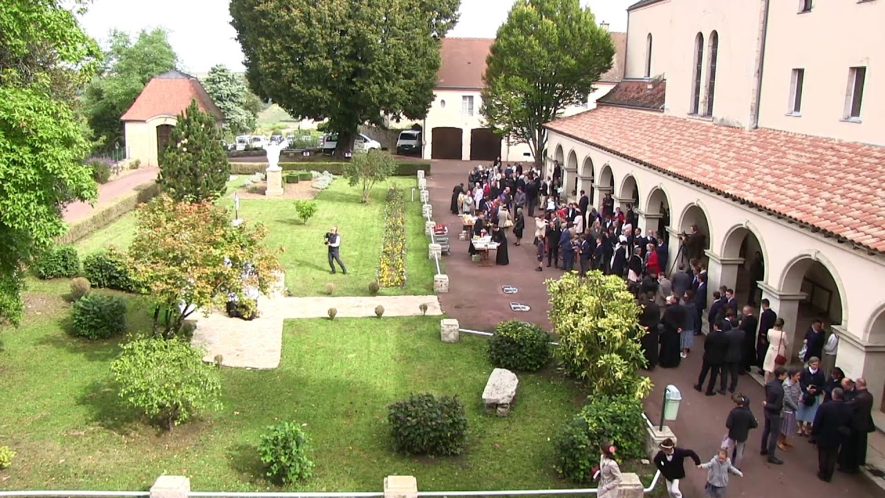 Frères de la FSSPX – Prise d’habit et premiers vœux