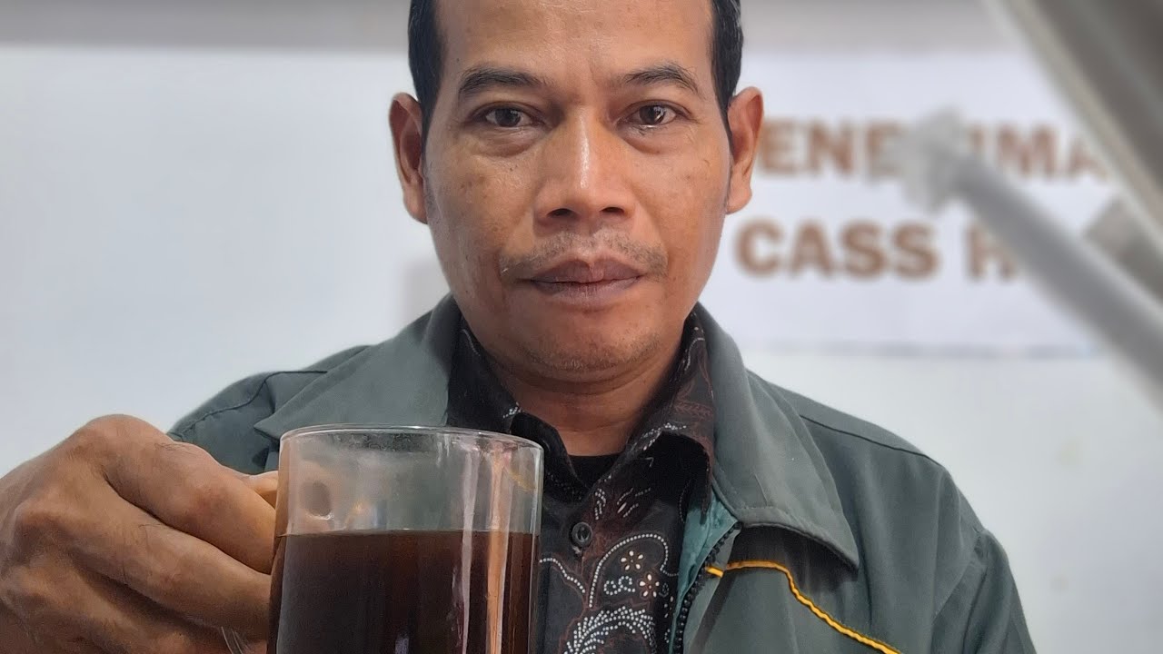 kopi gunung muria memang jos rasanya bila di minum sehabis ziarah .#kopimuria #sunanmuria