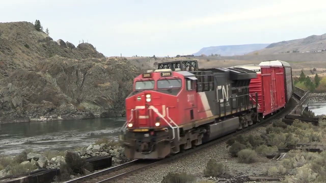 Big Canadian National and CPKC freight trains in the Thompson Canyon!