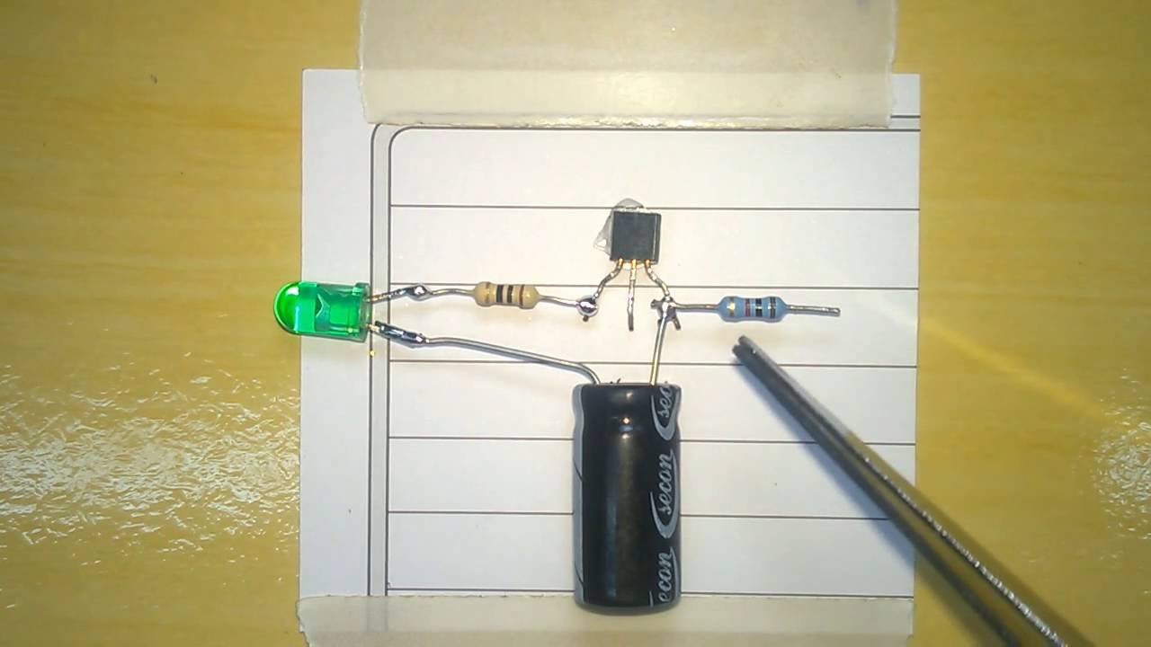 Como fazer  LED Pisca Pisca (Alarme carro falso) / how to make simple flasher LED (false alarm car)