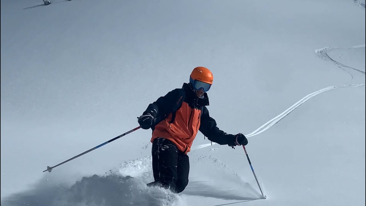 Backcountry Telemark Skiing in Revelstoke, BC