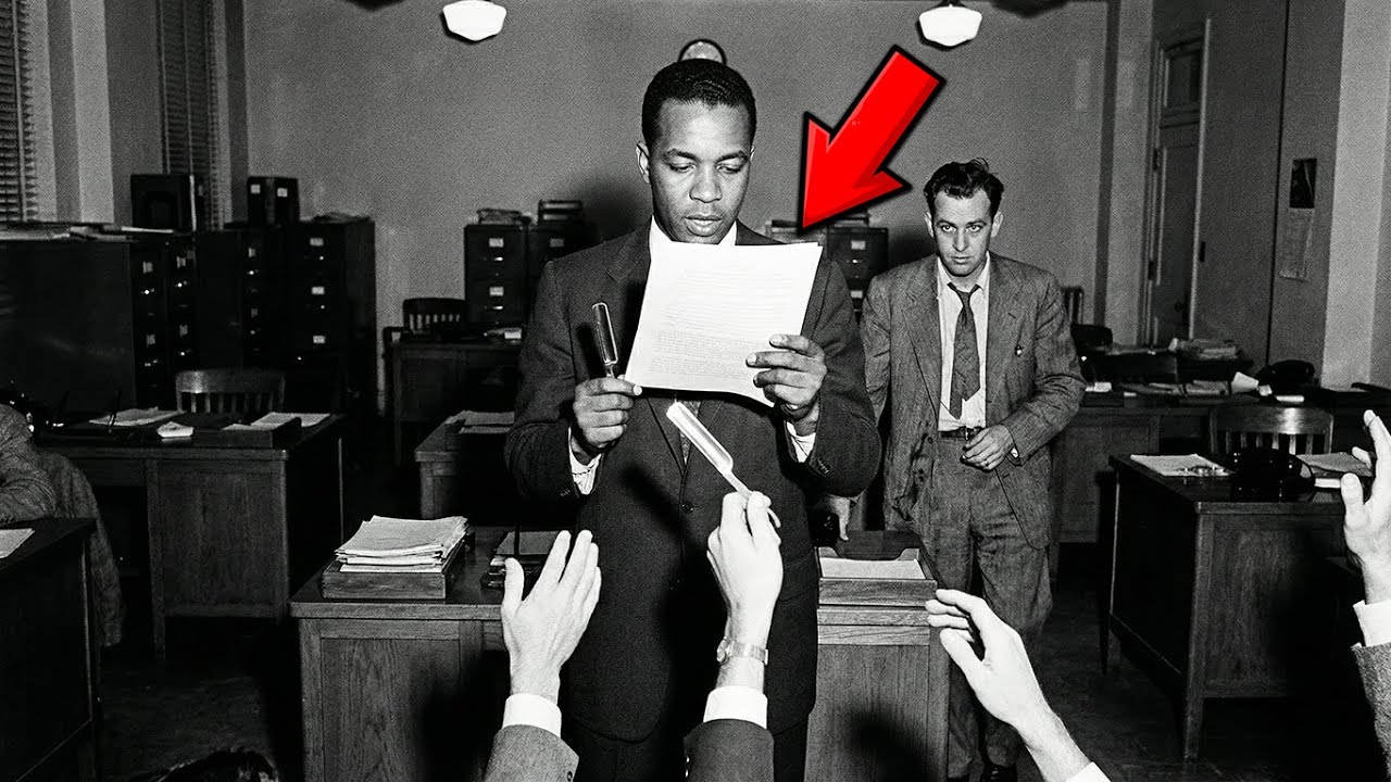 Joe Louis Was Trapped By the Italian Mob - Then Bumpy Johnson Walked In With The RAZOR