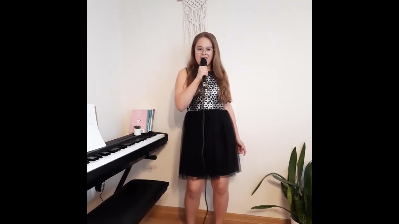 Bishop bringgs 'River"-Aleksandra Antoniak