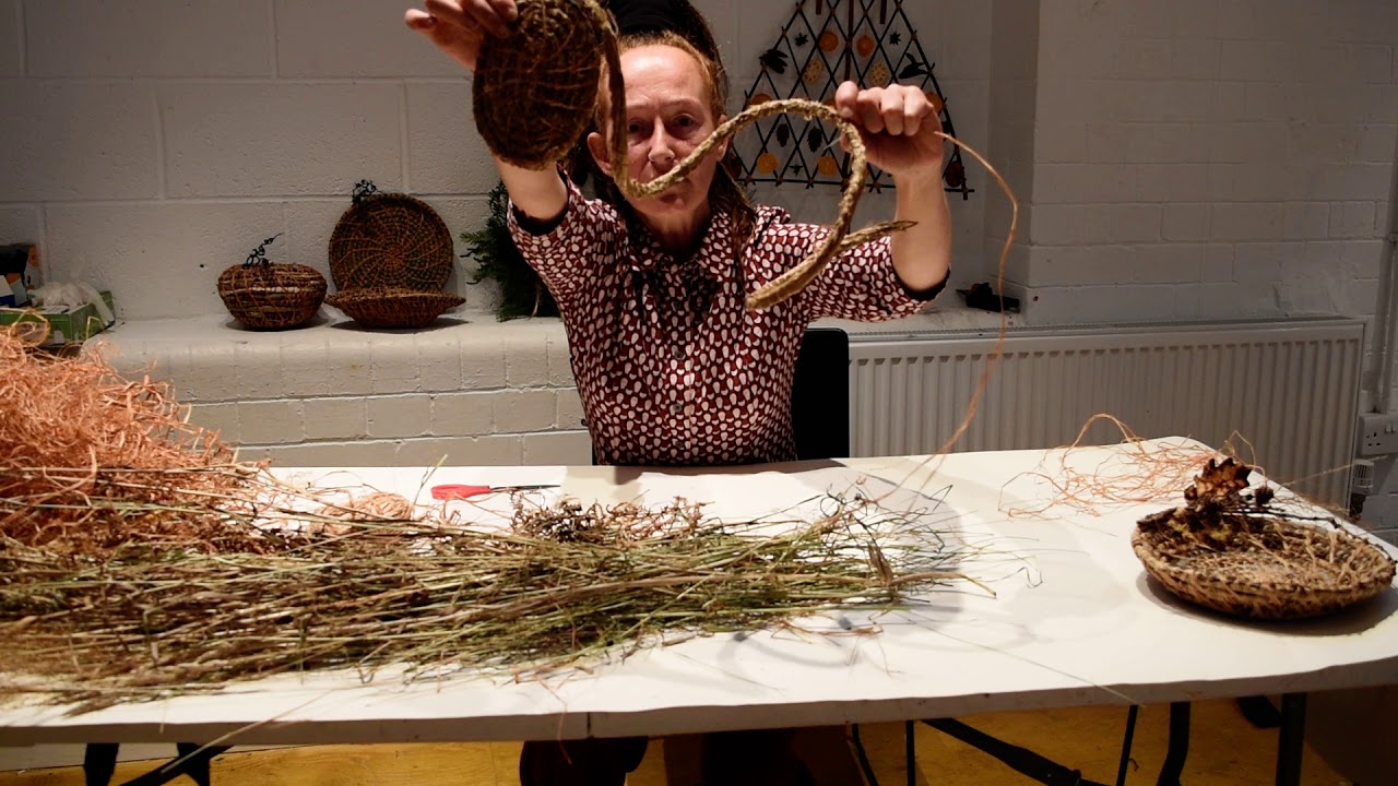 Festive Natural Crafts - Grass Basket Weaving Part 1