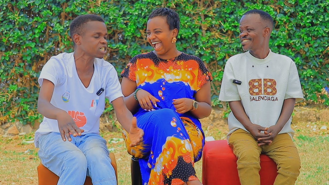 INYOGOYE wacu bamucucuye ari mugahinda kenshi inka ye ngo yishwe ninkoni nzovu ati yariyahuye se?🤣