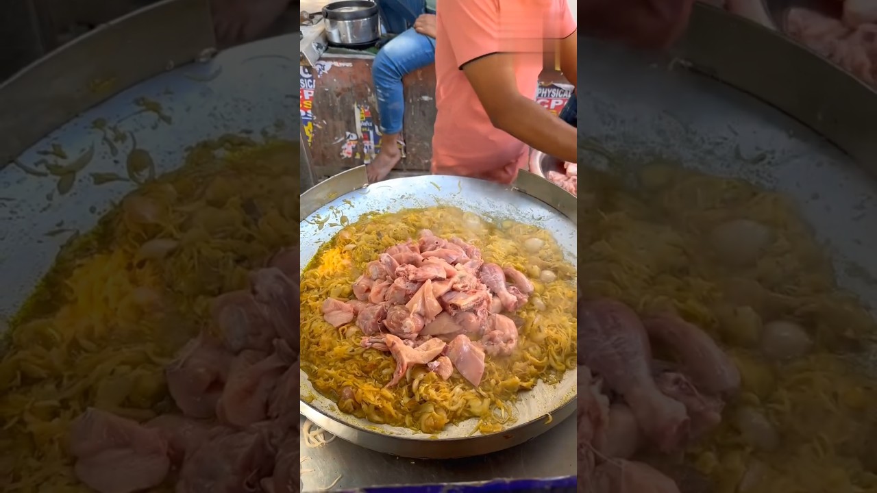 Delhi Ka World Famous | Tawa Chicken Recipe #shortfoodvideo #muttonrecepi #villagefoodfactory