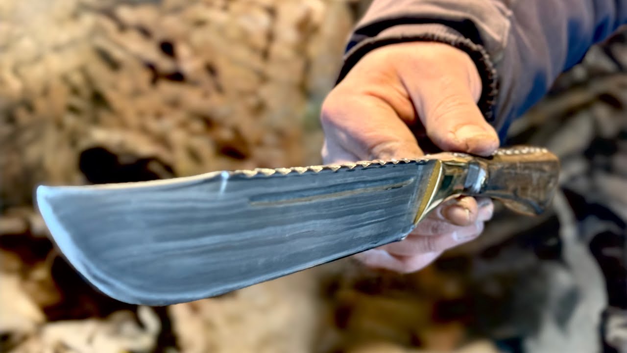 Forging a Damascus Knife from Broken Blades – Turning Failure into Art