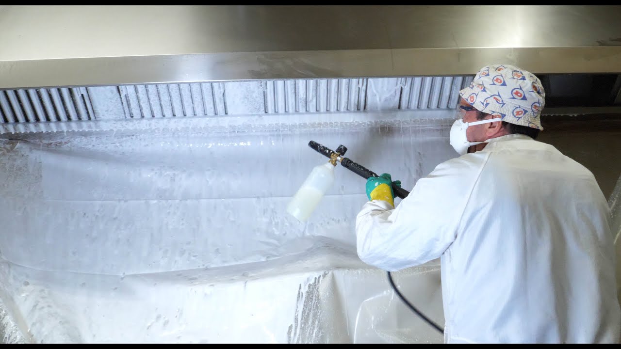 PULIZIA CAPPE E TUBI CUCINE, IMPIANTI DI ASPIRAZIONE INDUSTRIALI, IMPIANTI CLIMATIZZAZIONE