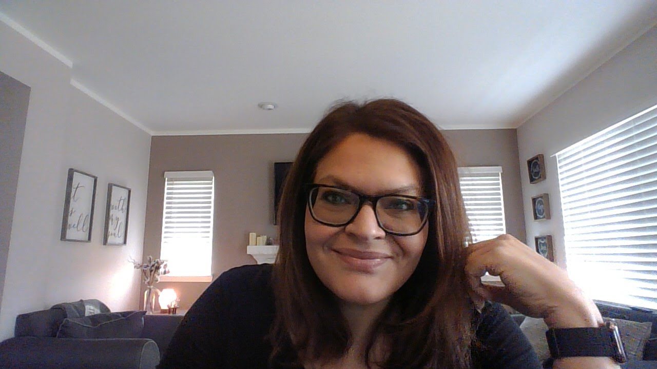 Come join me on a warmer tour of my home!