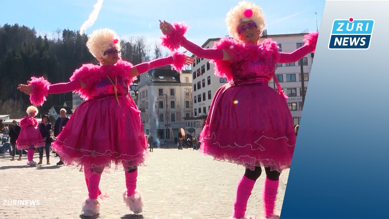 Einsiedler feiern Fasnacht bei frühlingshaftem Wetter