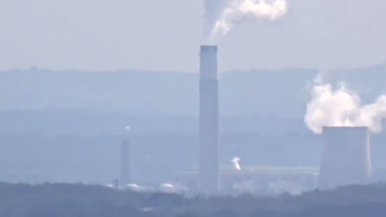 Ratcliffe on Soar Power Station from Alport Height distance 18 miles