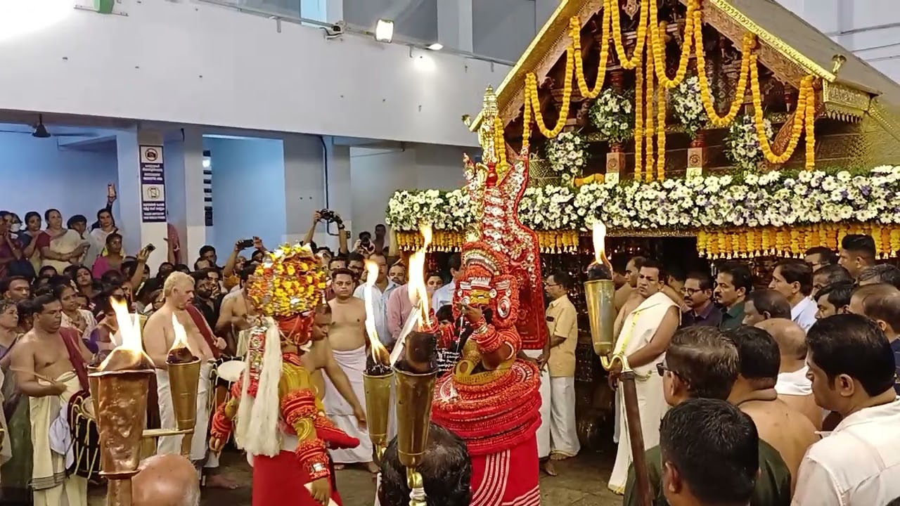 പറശ്ശിനിക്കടവ് പുത്തരി മഹോത്സവം തിരുവപ്പന parassinikadavu puthari mahothsavam thiruvappana