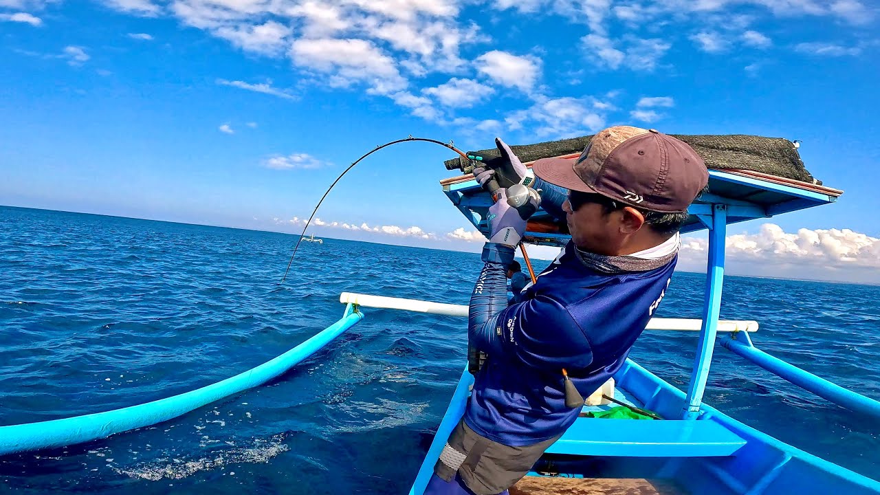 LAPAR SEKALI IKAN INI METAL JIG 800 GRAM LANGSUNG DISIKAT !!!