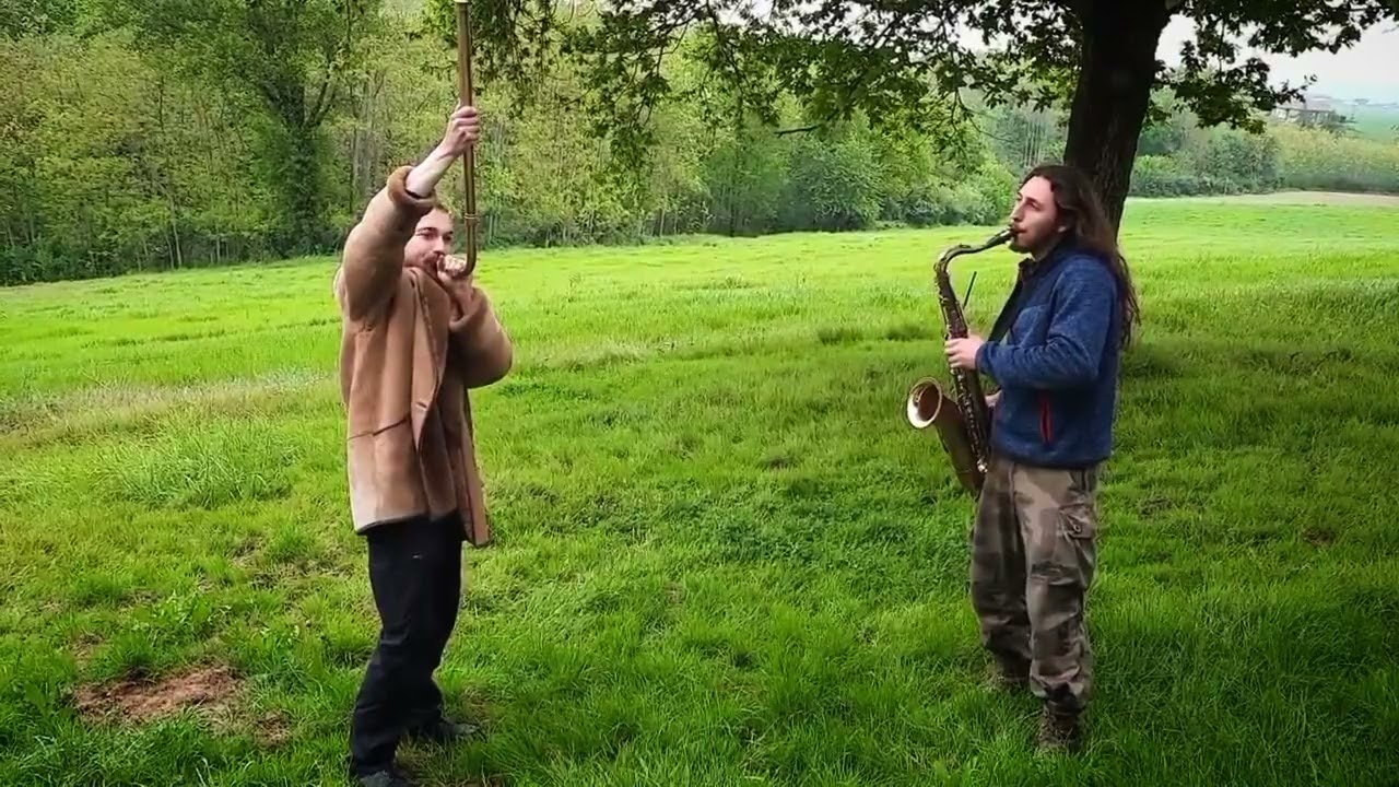 Carnyx and saxophone improvisation