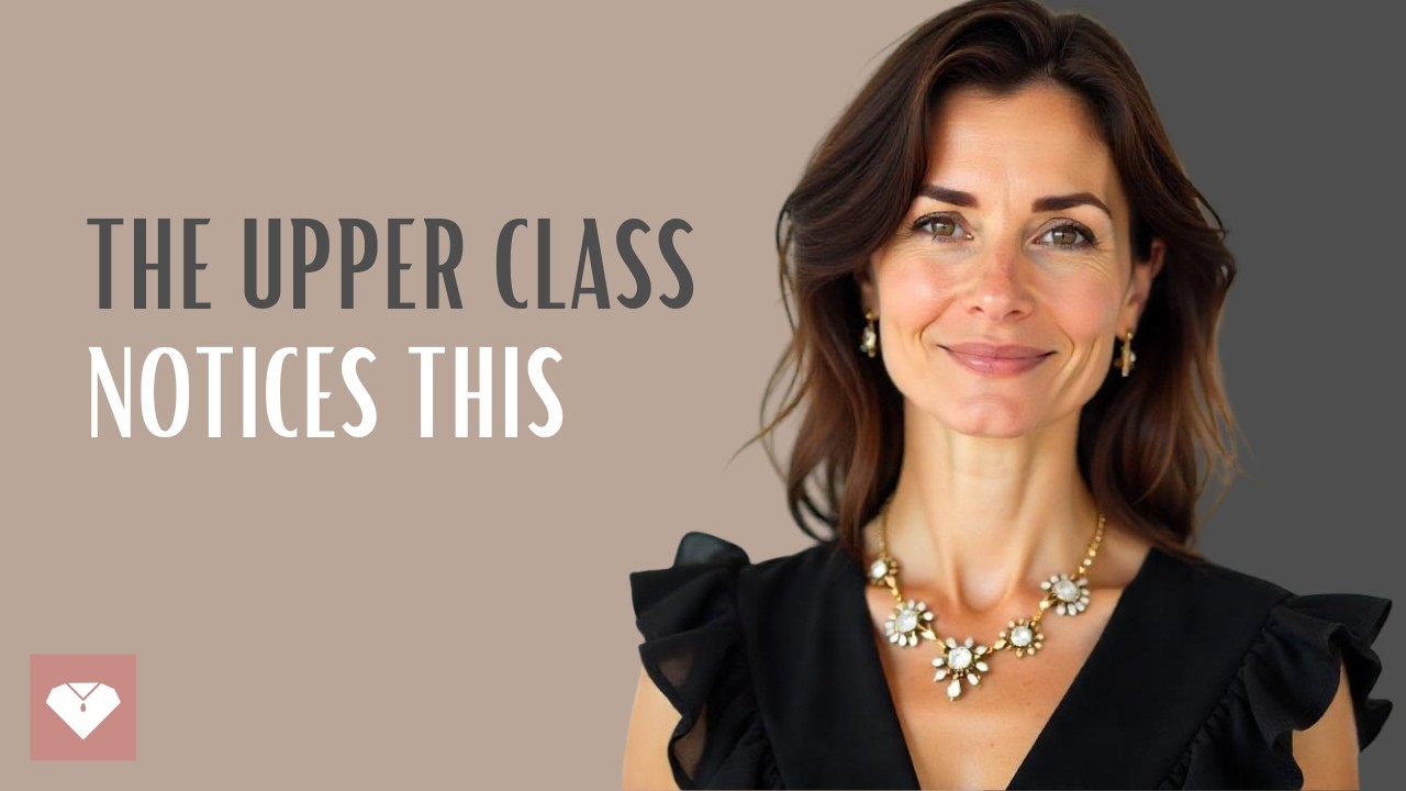 3 Details In Your Look That Reveal Your Social Class (and how to turn the game around with elegance)