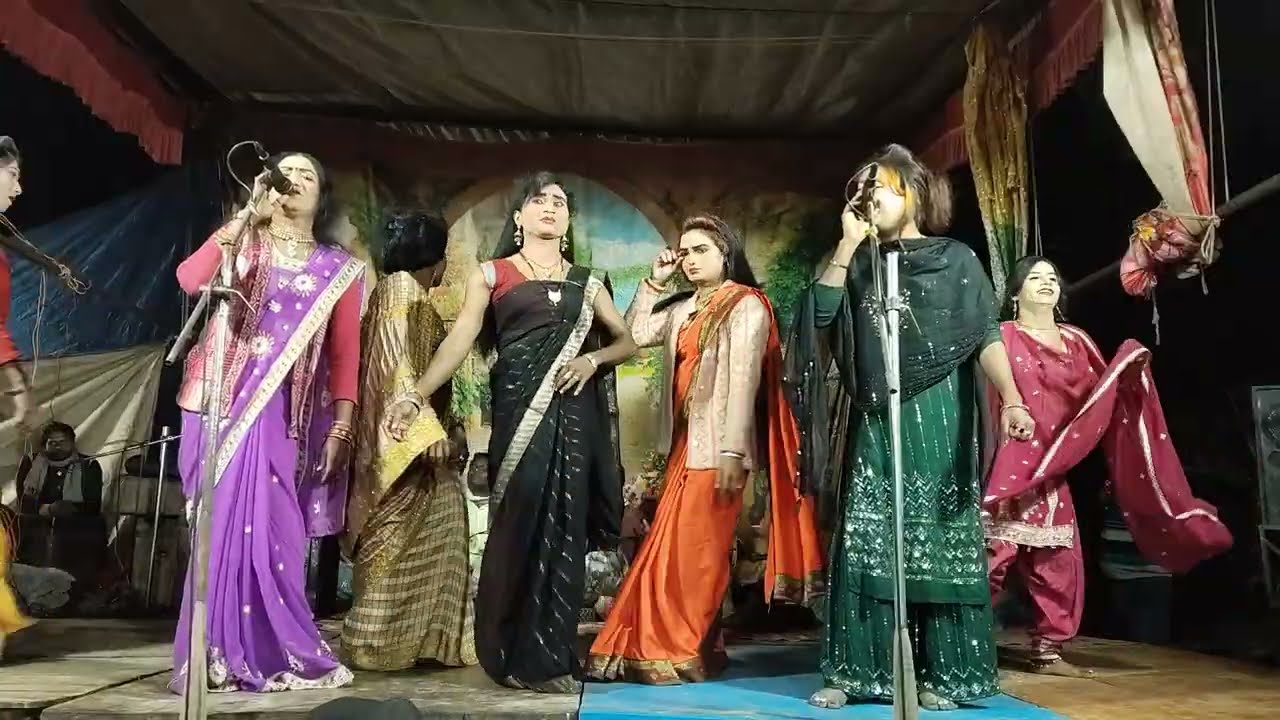 भटनोसा नौटंकी का प्रार्थना देखिए किस तरह से होता है सुपरहिट नंबर वन नौटंकी मोहम्मदइदरीश भटनोसा#dance
