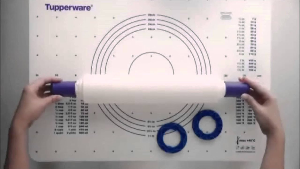 Tupperware Baking Set