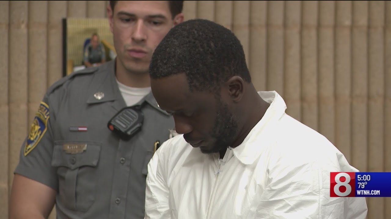 Father accused of attempting to drown 2 kids at CT beach