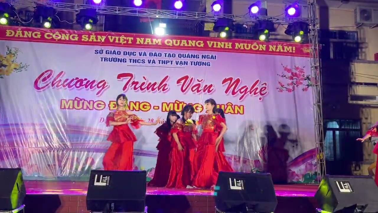Tết này con sẽ về - Cầm kì thi họa - Trường THCS&THPT Vạn Tường - Quảng Ngãi 