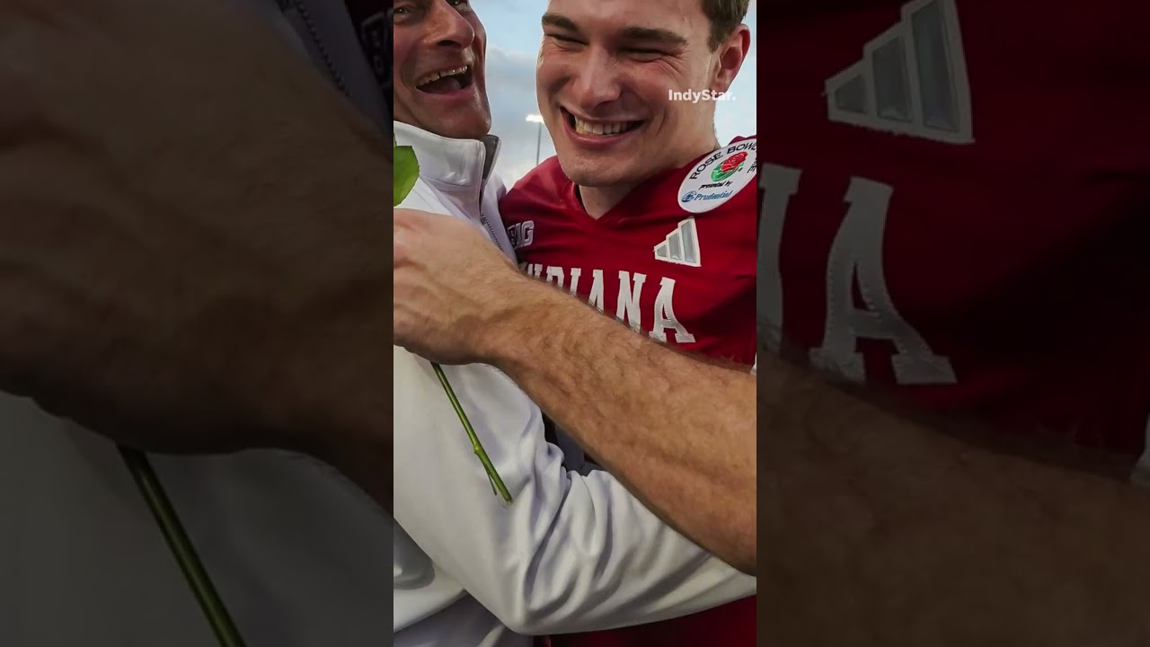 Joe Buck finds Indiana success 'so intoxicating,' even as ESPN's primetime NFL voice