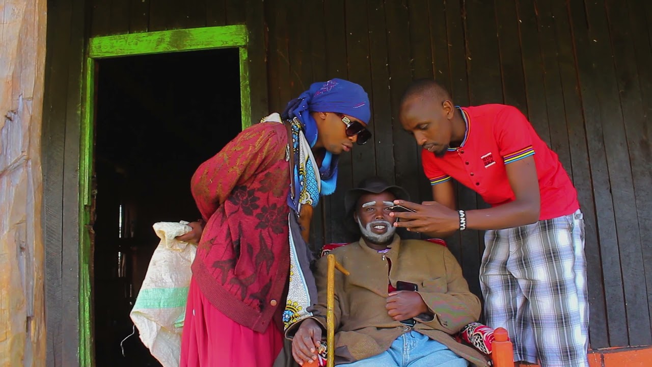 kijana amepata kichapo cha mbwa 🤣🤣