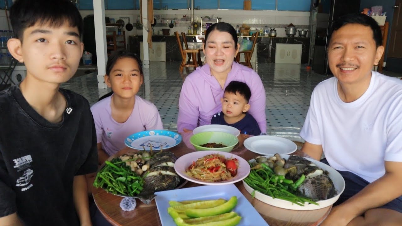 ปลานิลนึ่งผักนึ่ง ส้มตำจ้ำแจ่วมะกอกแซ่บๆ 13 มีนาคม พ.ศ.2569